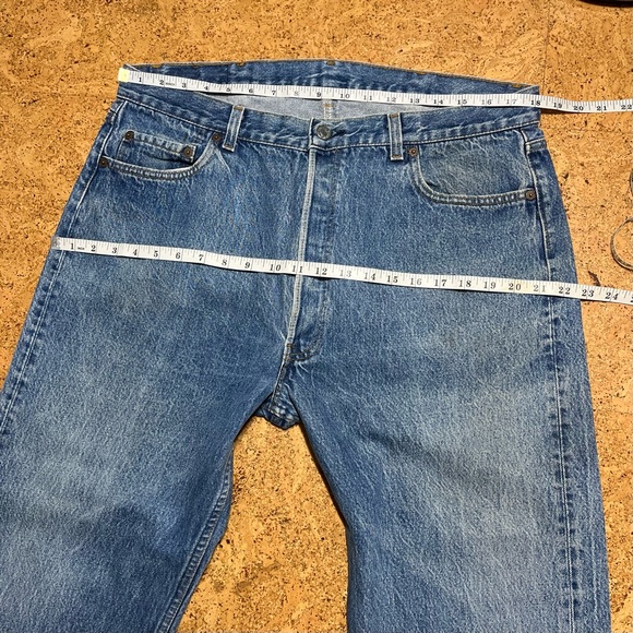 Levi’s 501 Vintage 1986 Buttonfly Cropped Jeans Sz W38 L23 - Picture 12 of 16